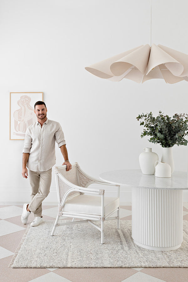 Darren Palmer Travertine Silver Rug | Lifestyle