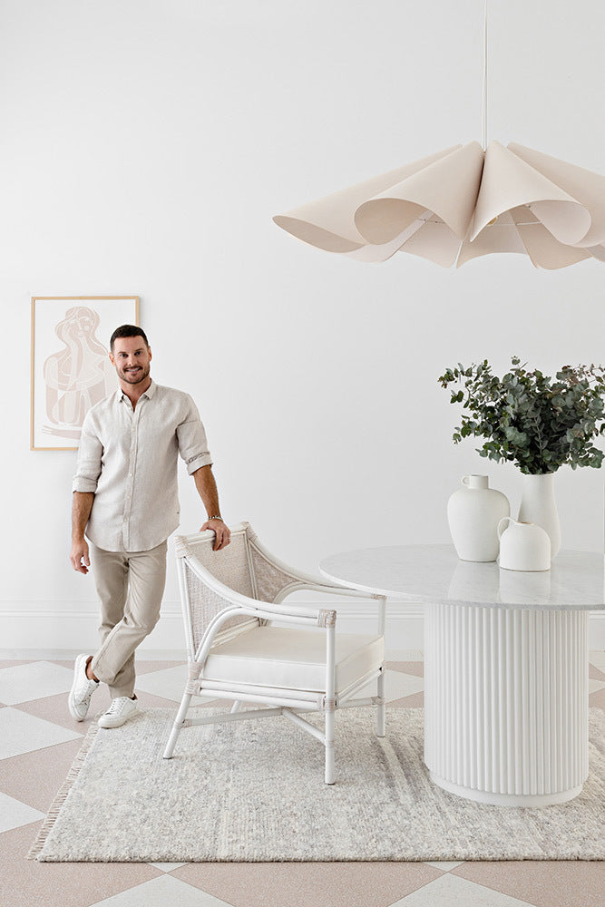 Darren Palmer Travertine Silver Rug | Lifestyle