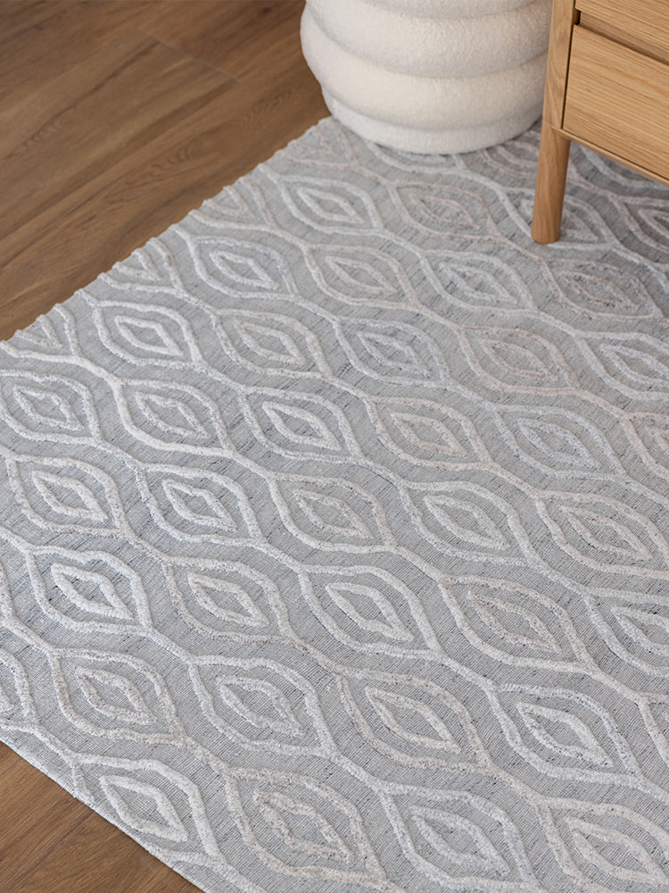 Visions 5050 White Rug