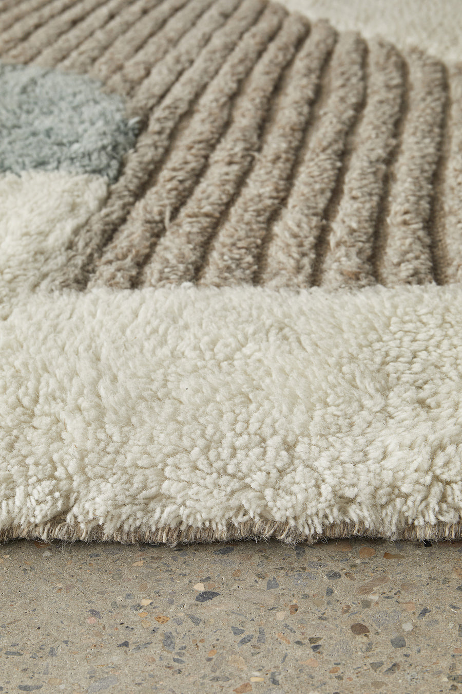 Summit Elroy Multi Rug | Lifestyle