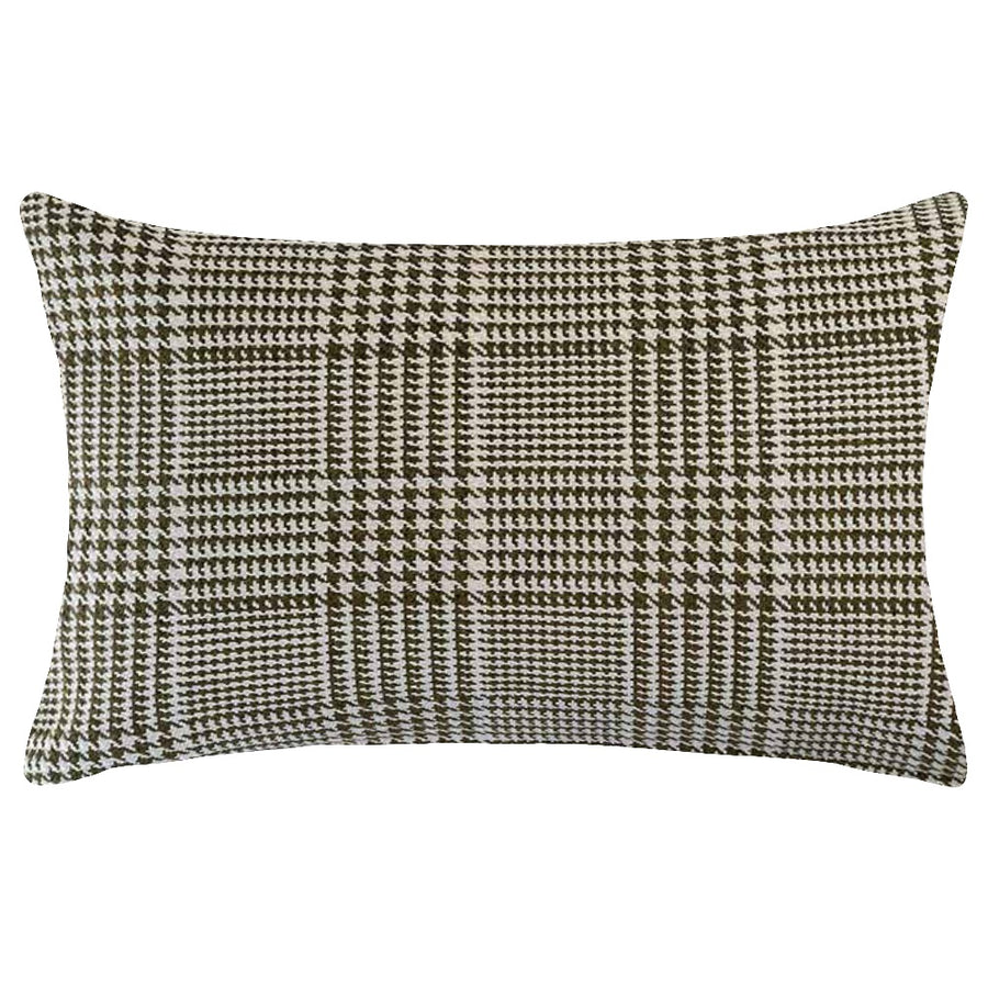 The Urban Road Beaumont Rectangle Houndstooth Green Cushion (50x30cm) features a stylish houndstooth pattern, adding texture and sophistication to your space.